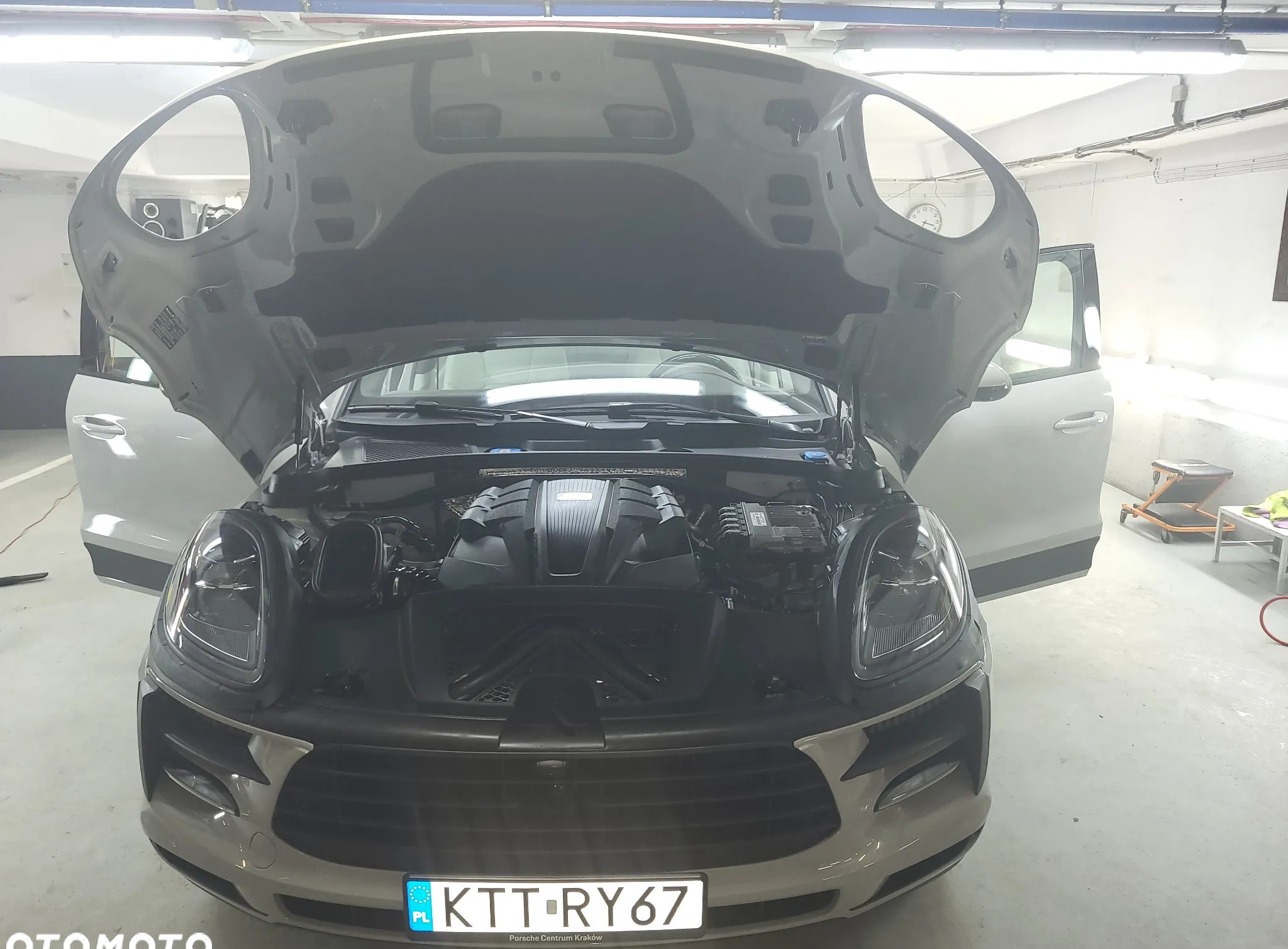 Porsche Macan cena 259000 przebieg: 21450, rok produkcji 2021 z Zakopane małe 529